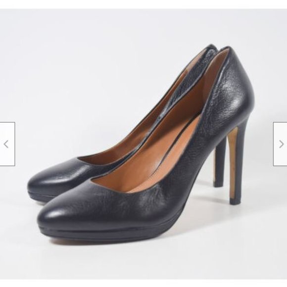 Banana Republic Black Leather Kelsey Classic Pumps Heels Sz 7 - Picture 1 of 7
